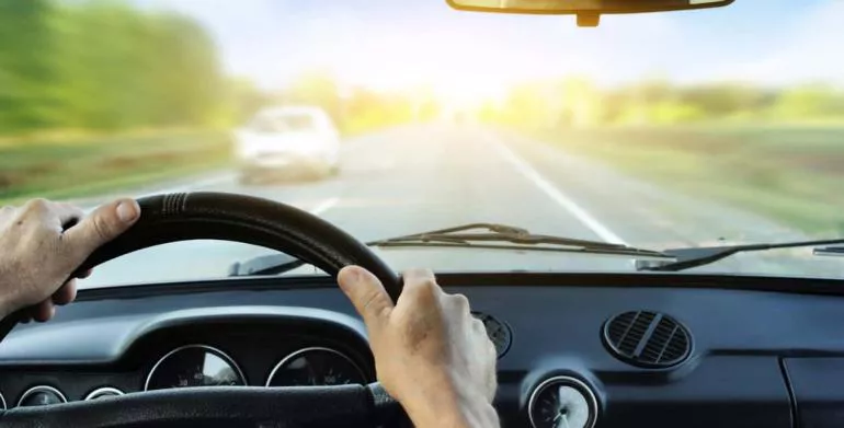 Най-важните законови изисквания за шофиране в България