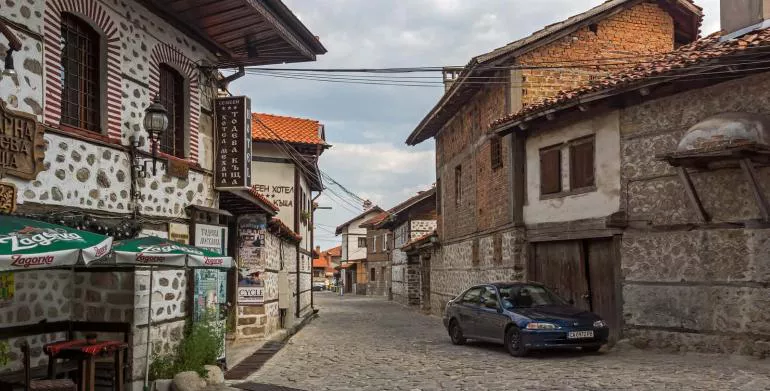 На почивка в България с кола под наем – колко струва това?
