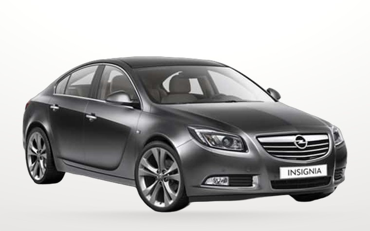 Опел Инсигния седан под наем в София на ниска цена