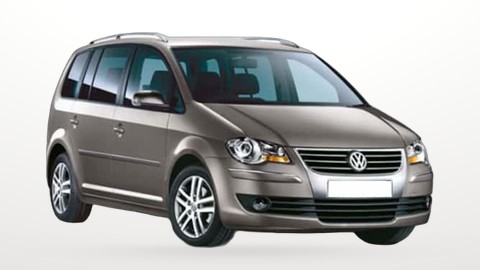 Volkswagen Touran - 7 seats, automatic for rent Sofia airport